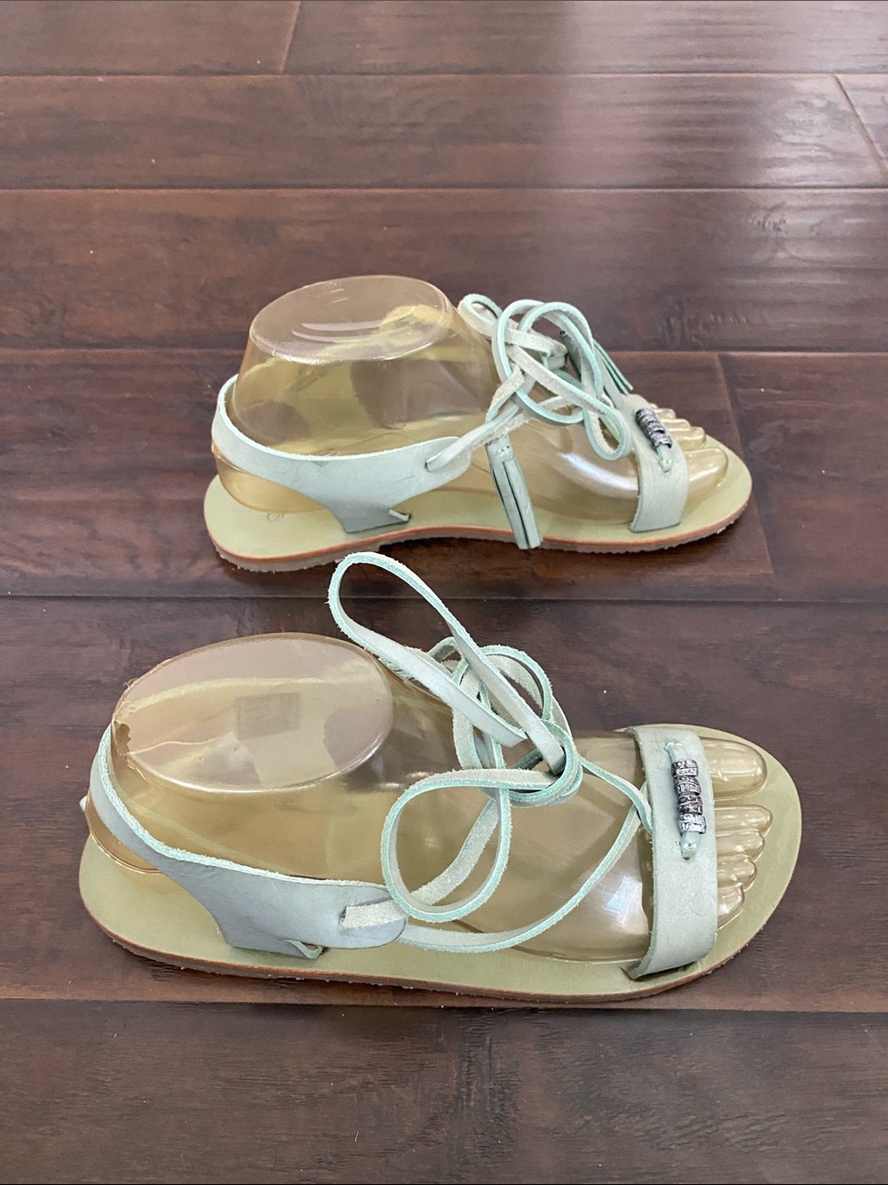 New with box Free People ribbon sandals women’s size 6.5 -7
